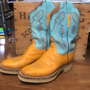 Women’s Lucchese 2000 turquoise & tan boots
